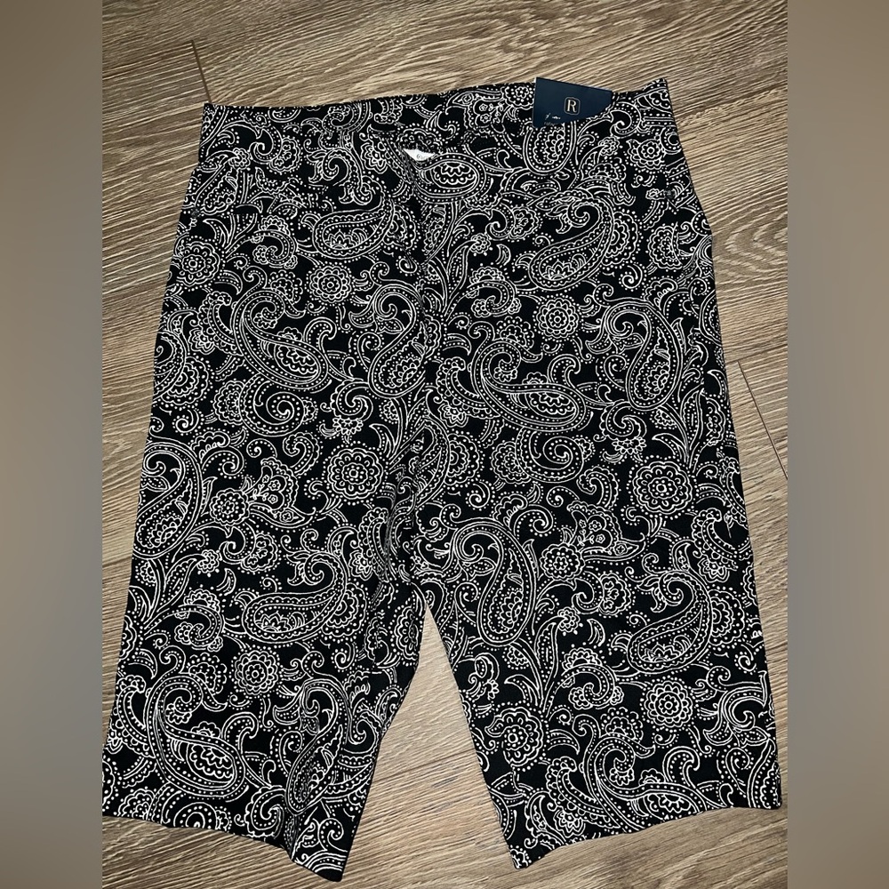 Rafaella Black and White Paisley Comfort Shorts